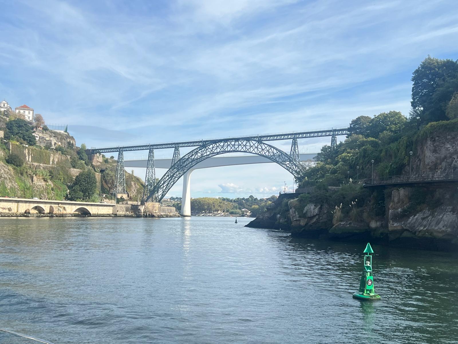 7 Bridges yacht tour Porto — bridge views