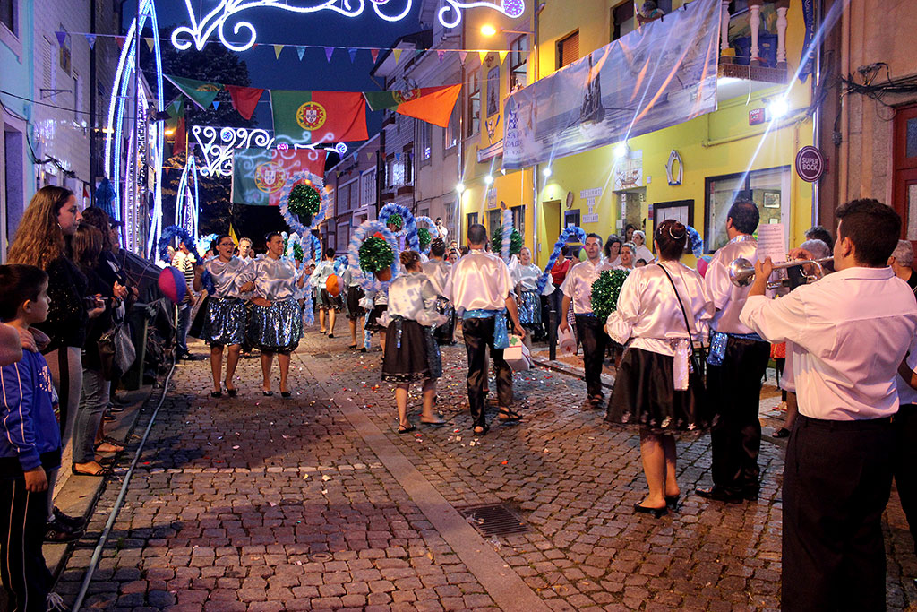 Marchas populares parade in the decorated streets of Afurada during the São Pedro festival, Porto